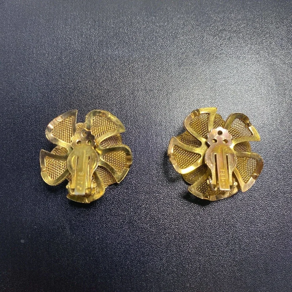 VTG Mesh Floral Clip Earrings Signed BED 1960s Aurora Borealis Rhinestone Center